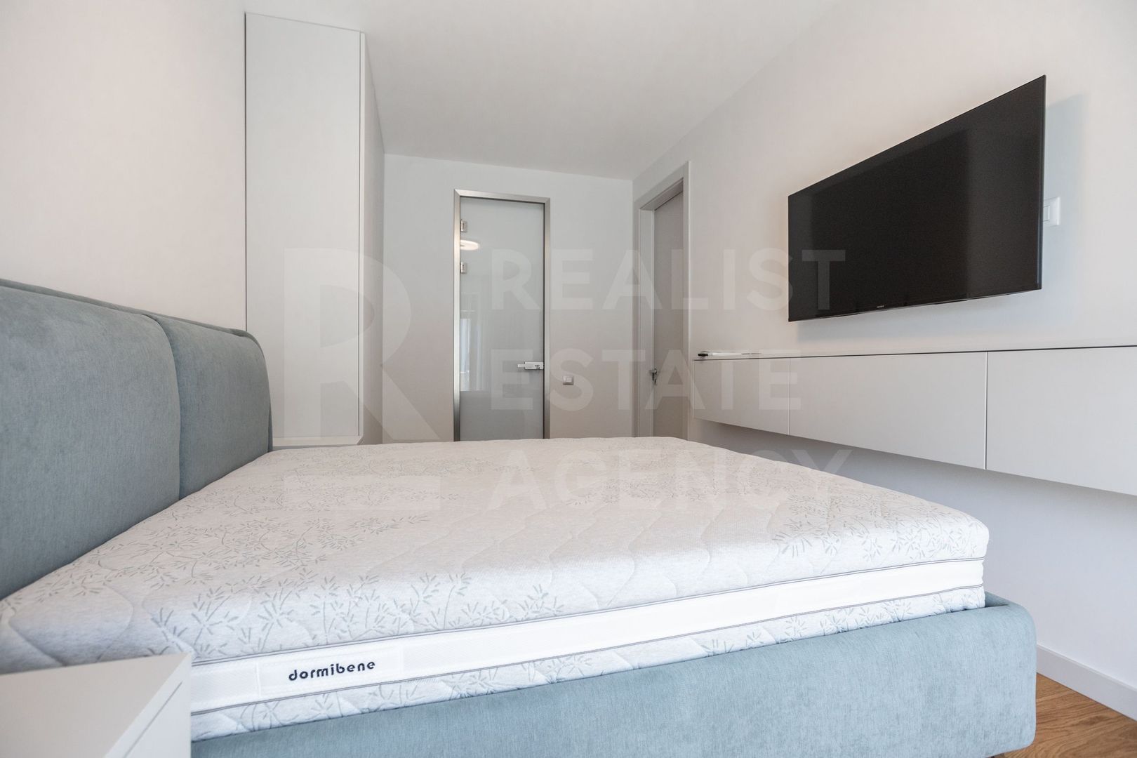 Vânzare, apartament cu 3 odăi și terasă, în Centrul Diplomatic, Perla - Poză 9