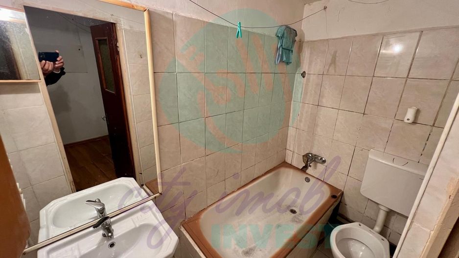 Ideal investitie la 3 minute Metrou Muncii - Poză 3