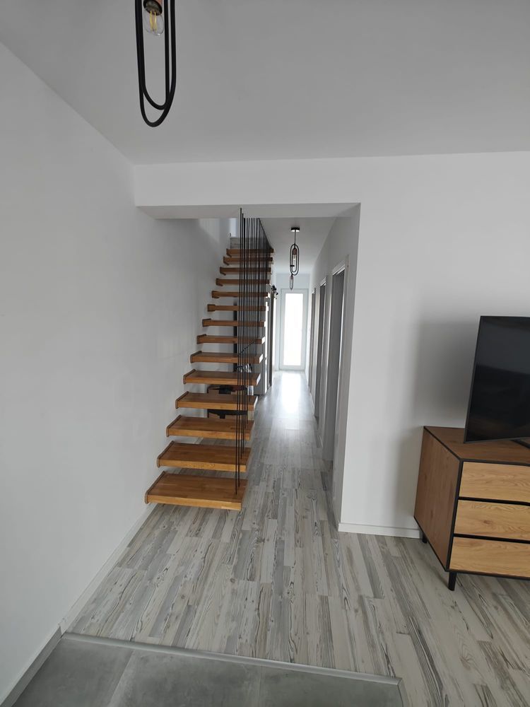 Duplex modern, complet mobilat și utilat – Moșnița Nouă - Poză 4