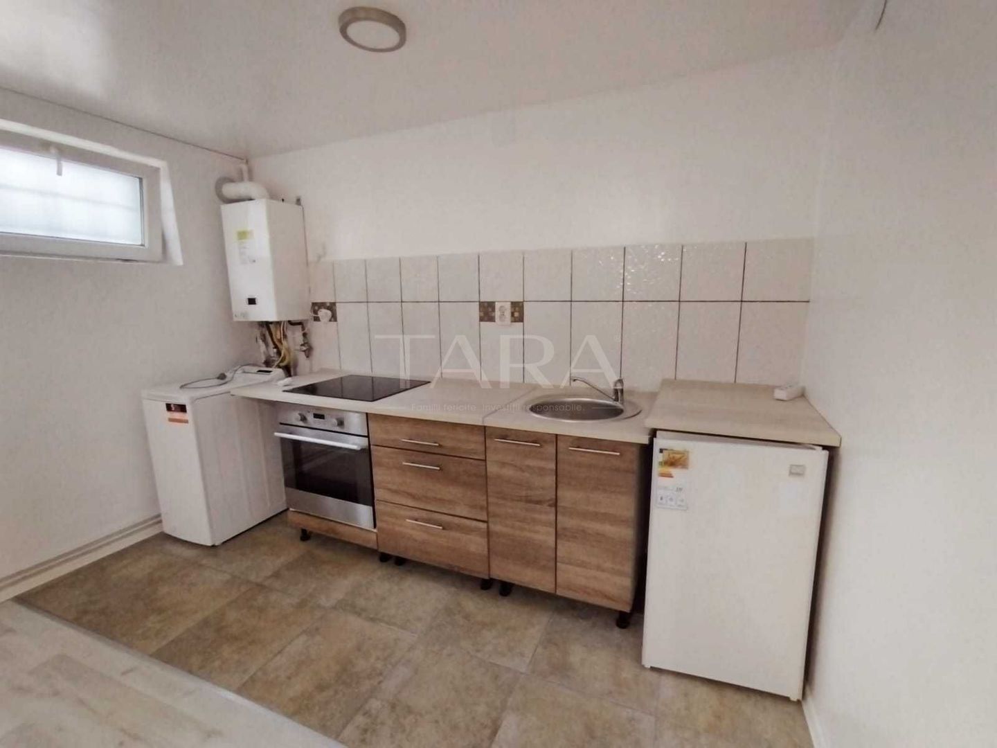 Oportunitate de investiție sau locuință personală! - Poză 1