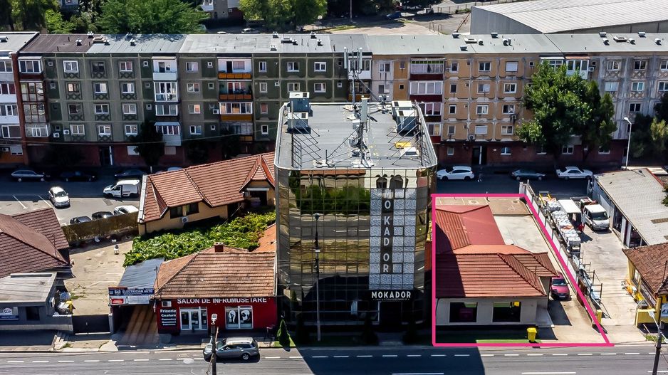 Casă cu destinație comercială Micalaca - Poză 1