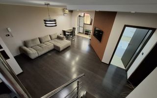 Apartament pe 2 nivele intrare Dumbravita - Poză 18