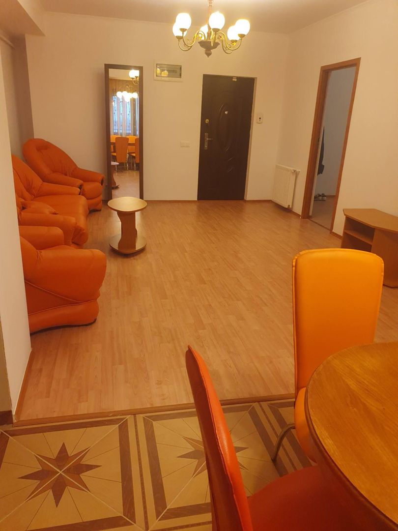 Inchiriere apartament 5 camere/Zona Domenii/Loc de parcare inclus - Poză 1