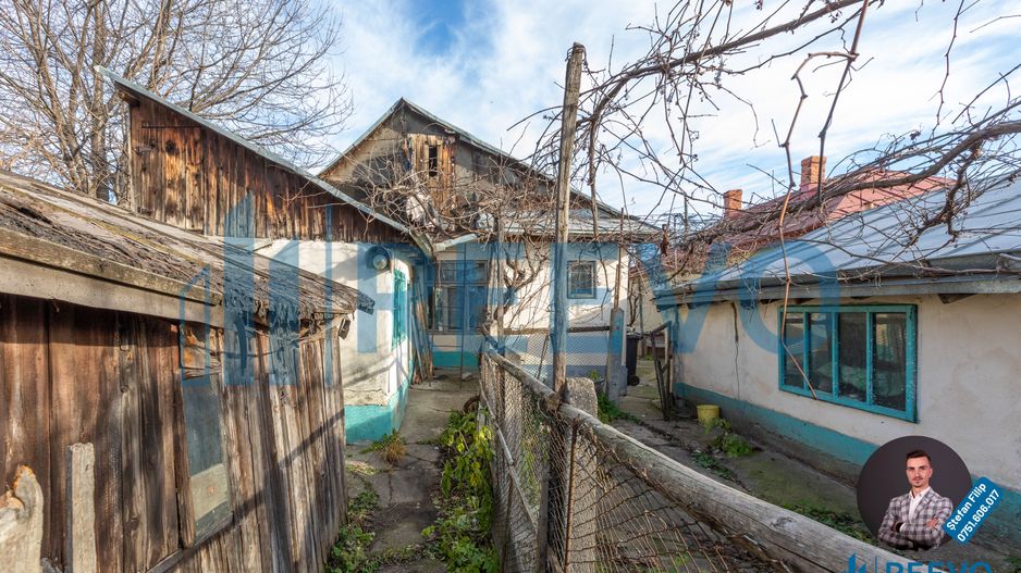 Casă și teren de vânzare, str Bucegi - Poză 6