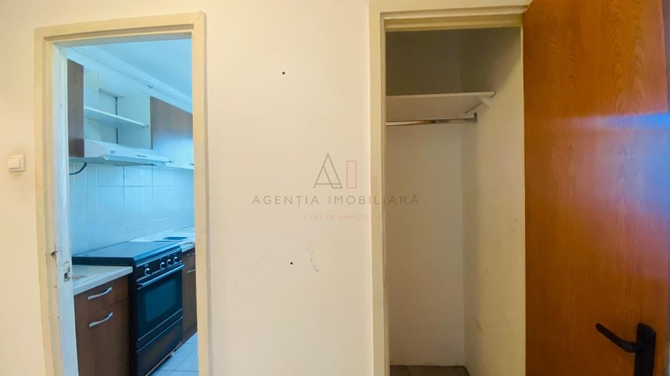 3 camere Apusului | Bloc reabilitat - Poză 5