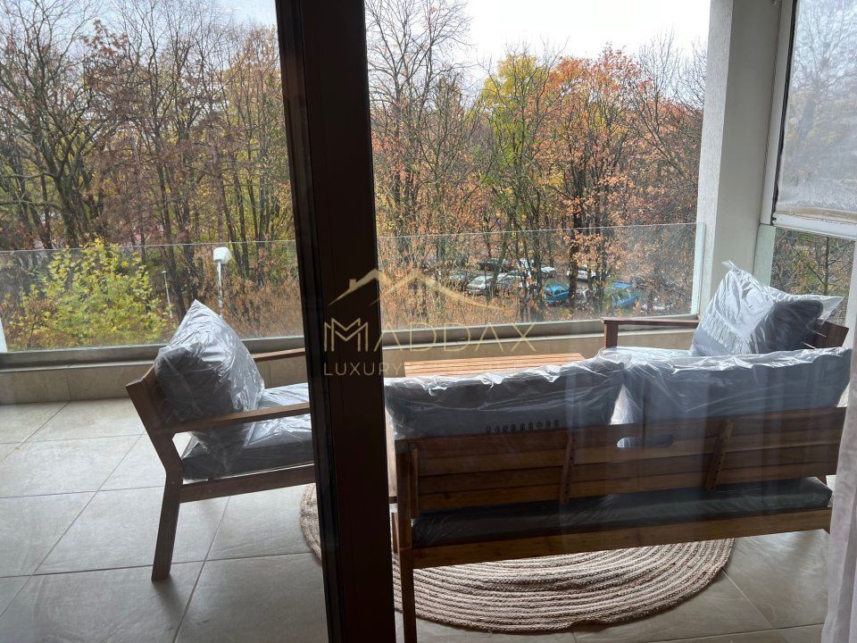 Apartament De Inchiriat *4 camere *Soseaua Nordului *Herastrau - Poză 3