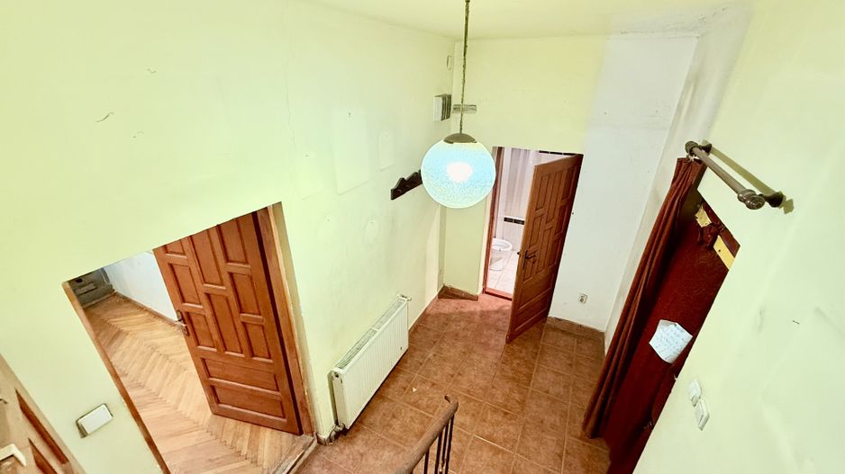 Vila 200 mp desfasurati cartier de case Belvedere Regie - Poză 23