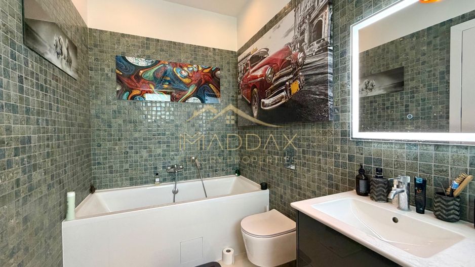 Vila cu 5 camere // * 565 mp gradina* // Tunari - Poză 25