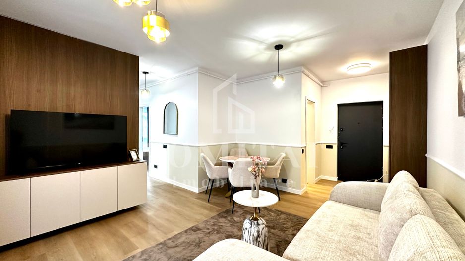 Apartament ultrafinisat | Etaj intermediar | Zona Str Tineretului - Poză 1