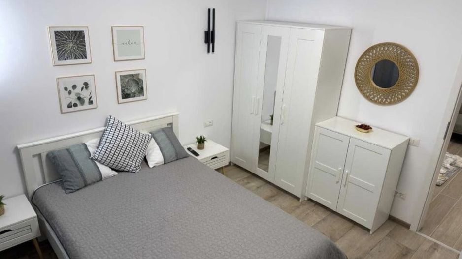 Inchiriere apartament 2 camere - Poză 3