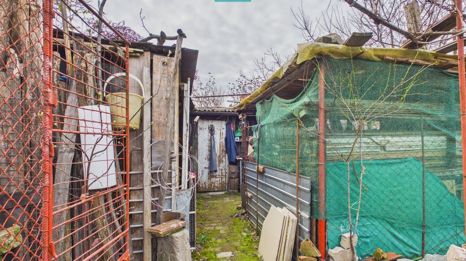 Apartament la curte comună în Aradul Nou - Poză 10