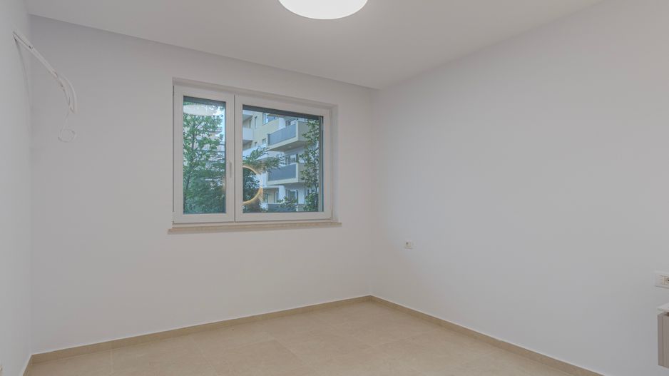 Clinica medicala-9 cabinete- URBAN PLAZA - bloc 15 parter! - Poză 33