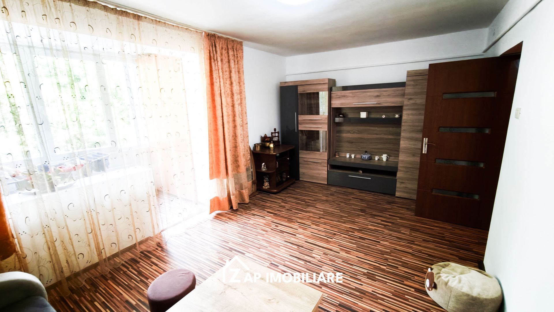 Tudor - Apartament 3 camere confort 1 - Str Moldovei - - Poză 5