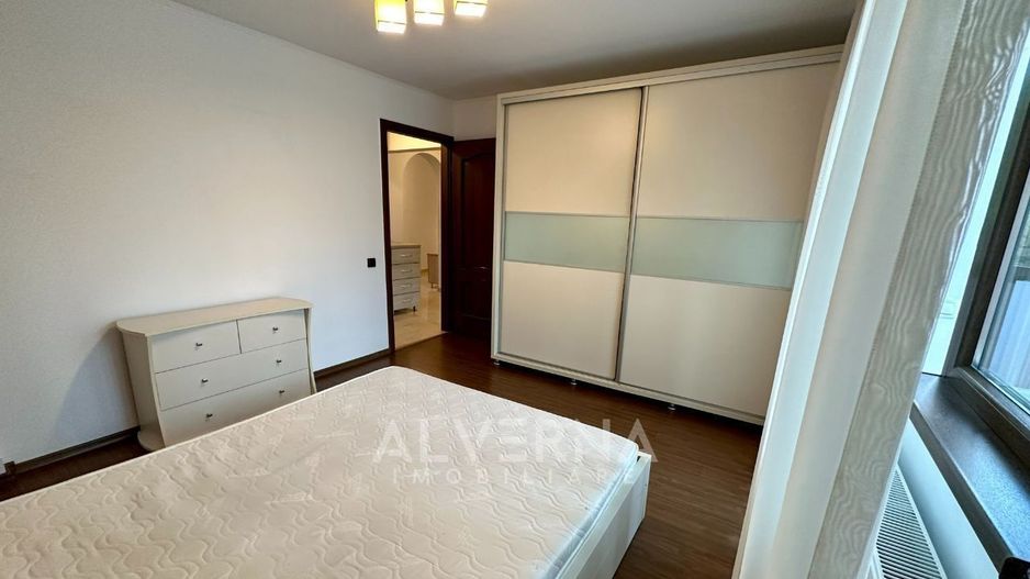 Apartament 3 camere | decomandat | 74 mp | garaj I boxa I Plopilor - Poză 2