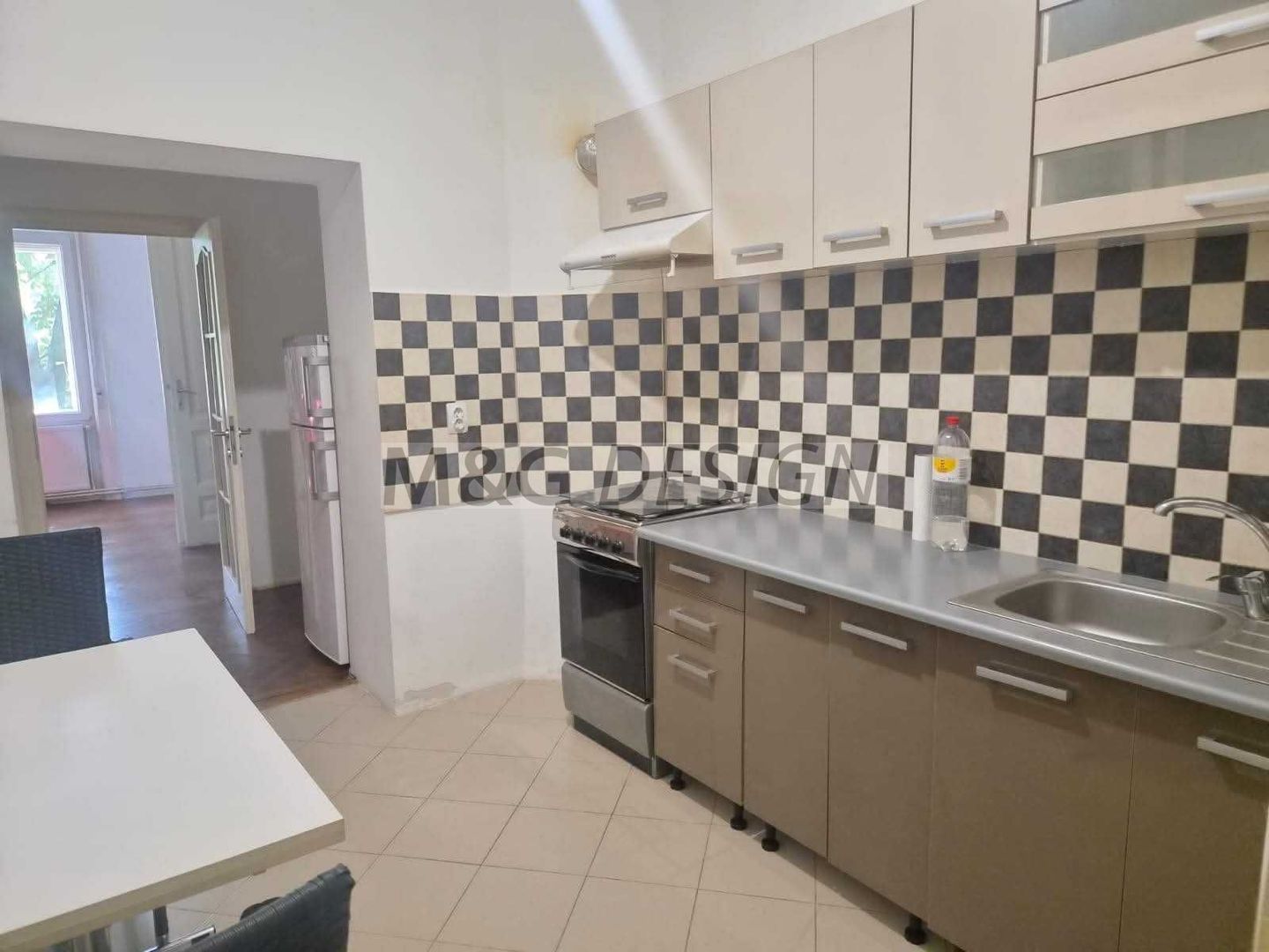 Apartament 2 camere cladire istorica zona Medicina - Poză 4