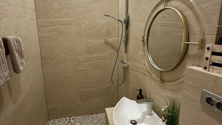 Apartament aproape de Piata Unirii - pretabil si pentru birouri - Poză 28