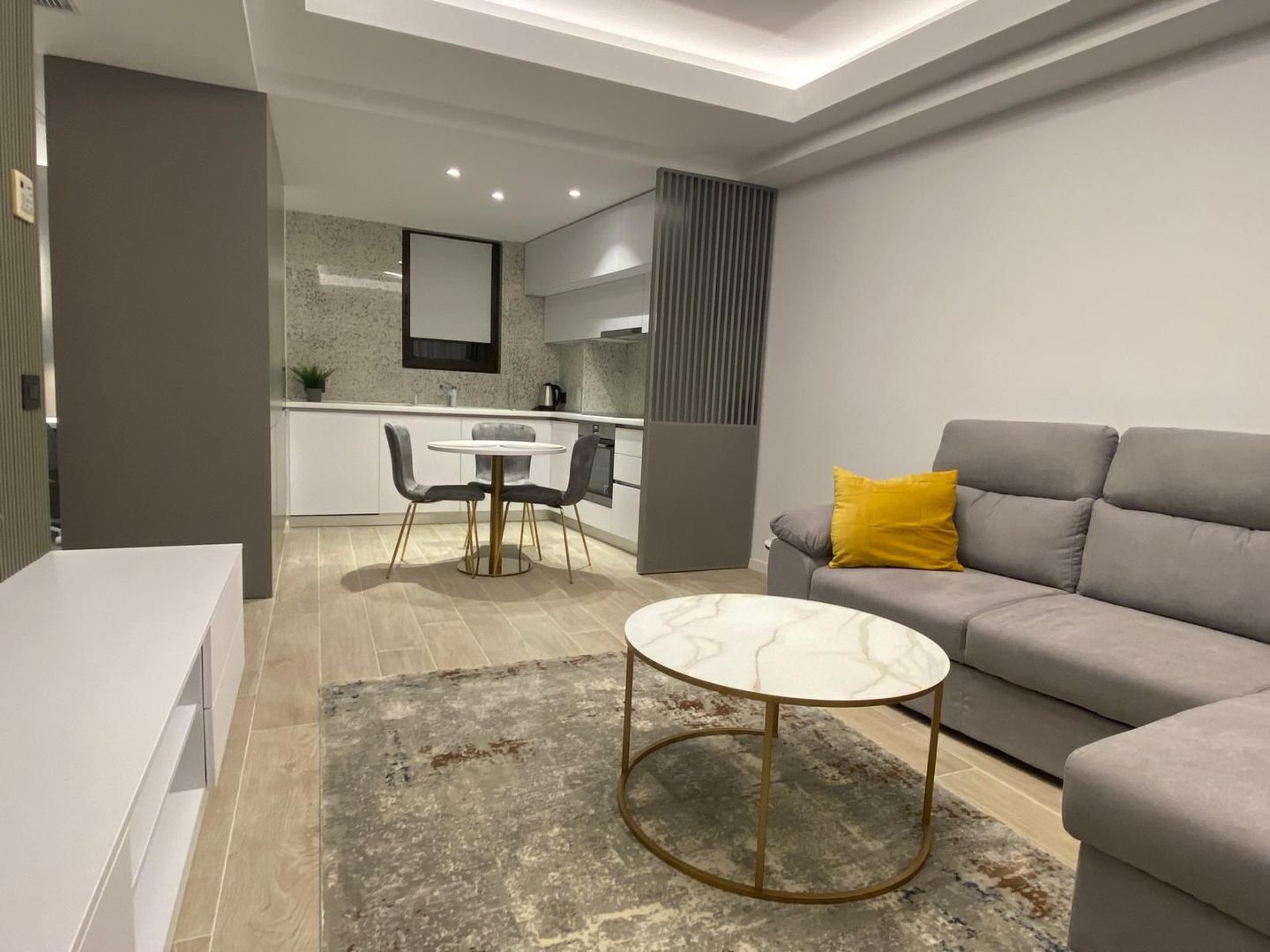 Apartament modern 2 camere I Zona Herastrau - Poză 2