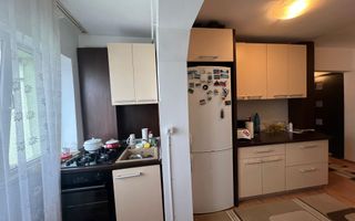 Apartament decomandat 2 camere-balcon-parcare-Stefan cel Mare - Poză 4