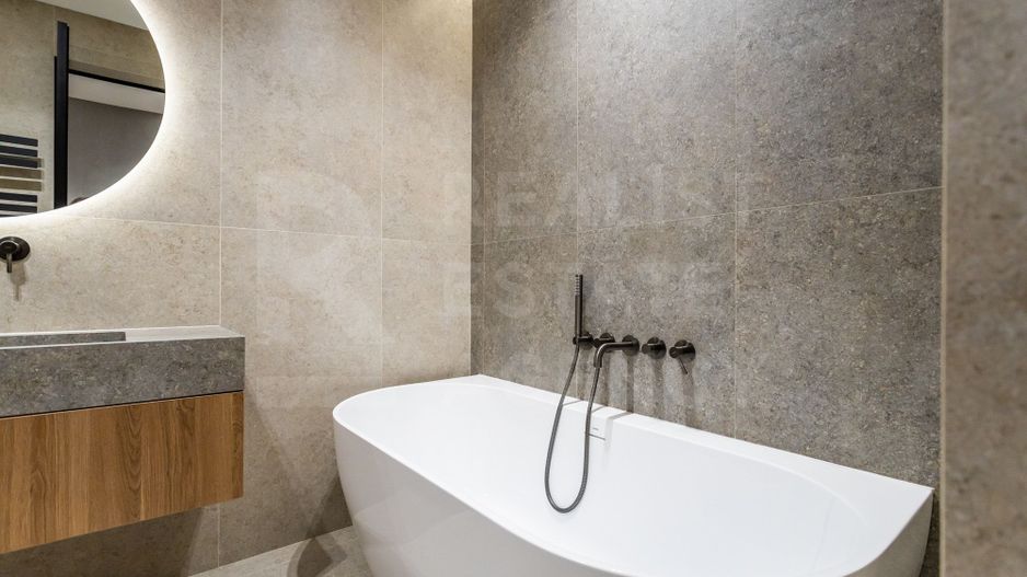 Apartament mobilat de 90 mp cu 3 dormitoare în Buiucani - Poză 14