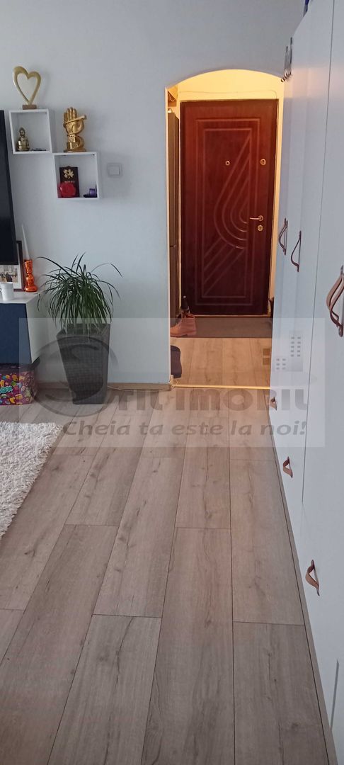 Apartament 2 camere de vanzare , Zimbru. 44mp - Poză 2