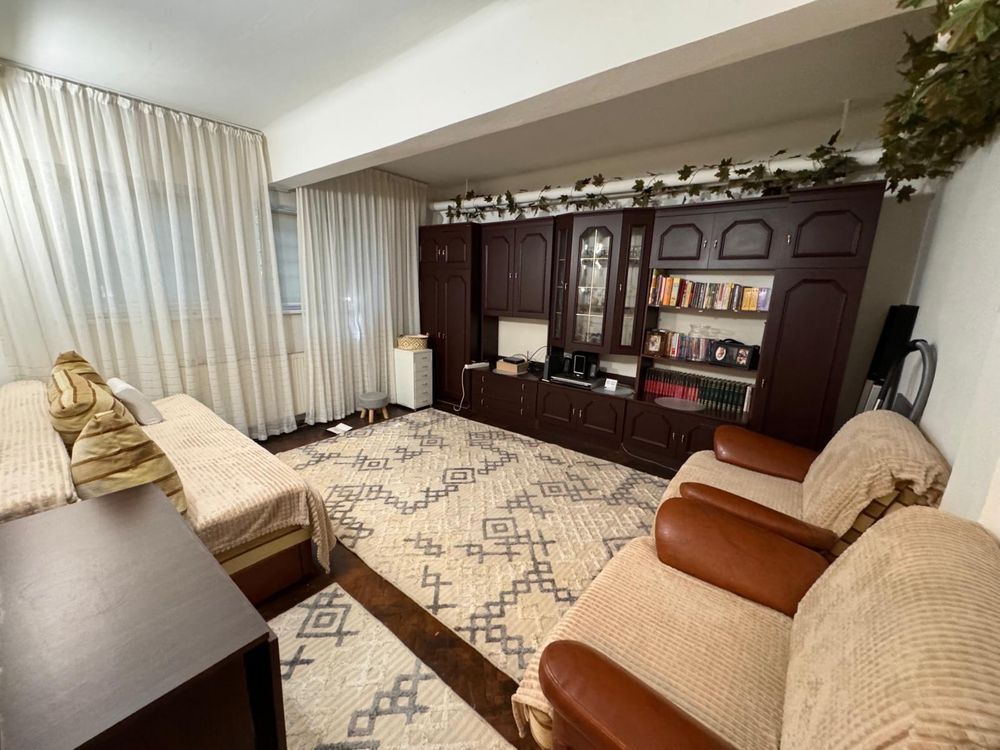 Vand Ap Corneliu Coposu (Unirii) - Poză 7