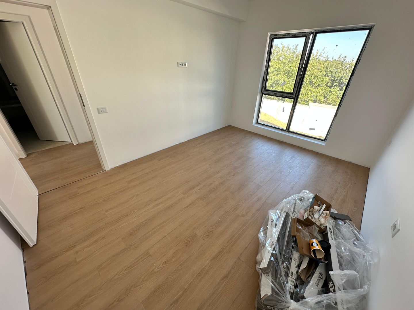 CASA SINGULARA- 5 CAMERE, TOATE UTILITATILE, FINISAJE PREMIUM,COMIS 0% - Poză 13