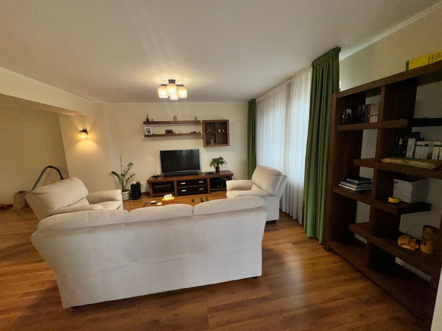 Apartament 3 camere I Dobroesti I Vanzare - Poză 3