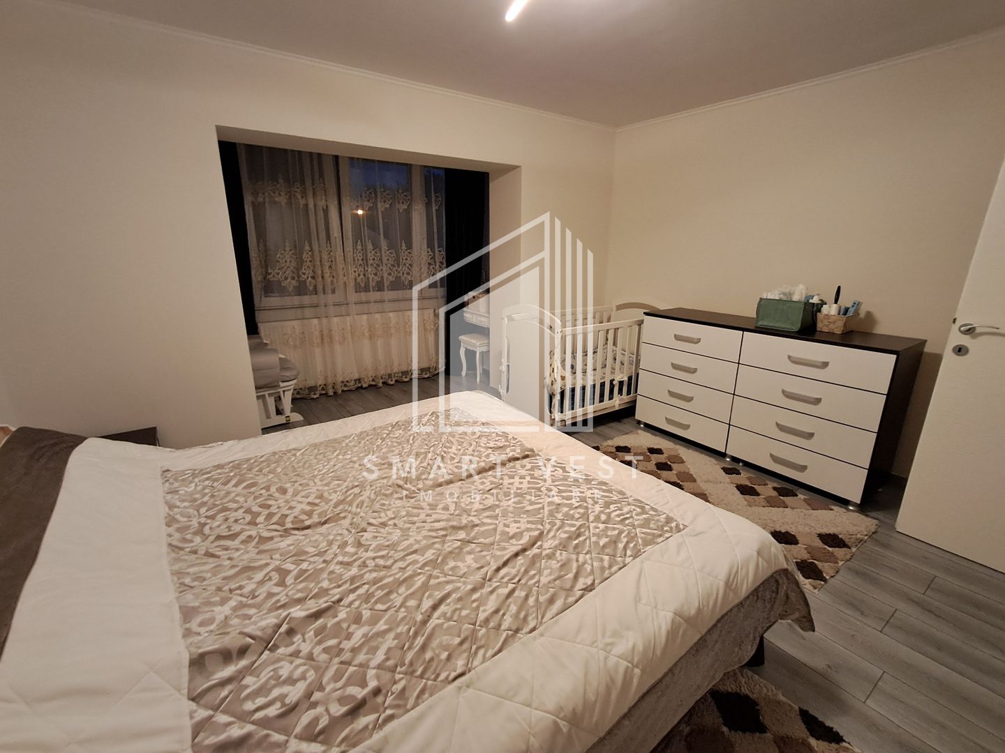 Apartament 4 camere | Etajul 1 | Zona Micro 17 - Poză 9
