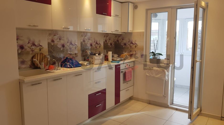 2 camere decomadate, etaj interemdiar, zona Fsega Iulius Mall - Poză 4