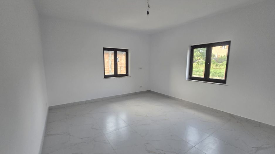 Casă Nouă Modernă de Vânzare –Sărata, Bacău,Confort, Spațiu și Liniste - Poză 21