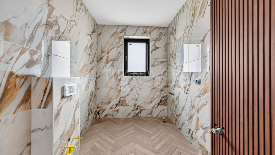 Vila cu arhitectura deosebita, teren 636mp, Cristian, Brasov - Poză 21