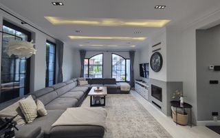 Vila moderna cu 4 camere I 220 mp I 750 mp teren I zona centrala - Poză 1