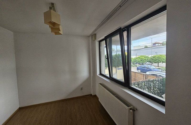 Apart 3 cam nemobilat + parcare - Poză 8