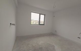 Vila individuala-str Miorita-5 camere- 390mp teren - Poză 4