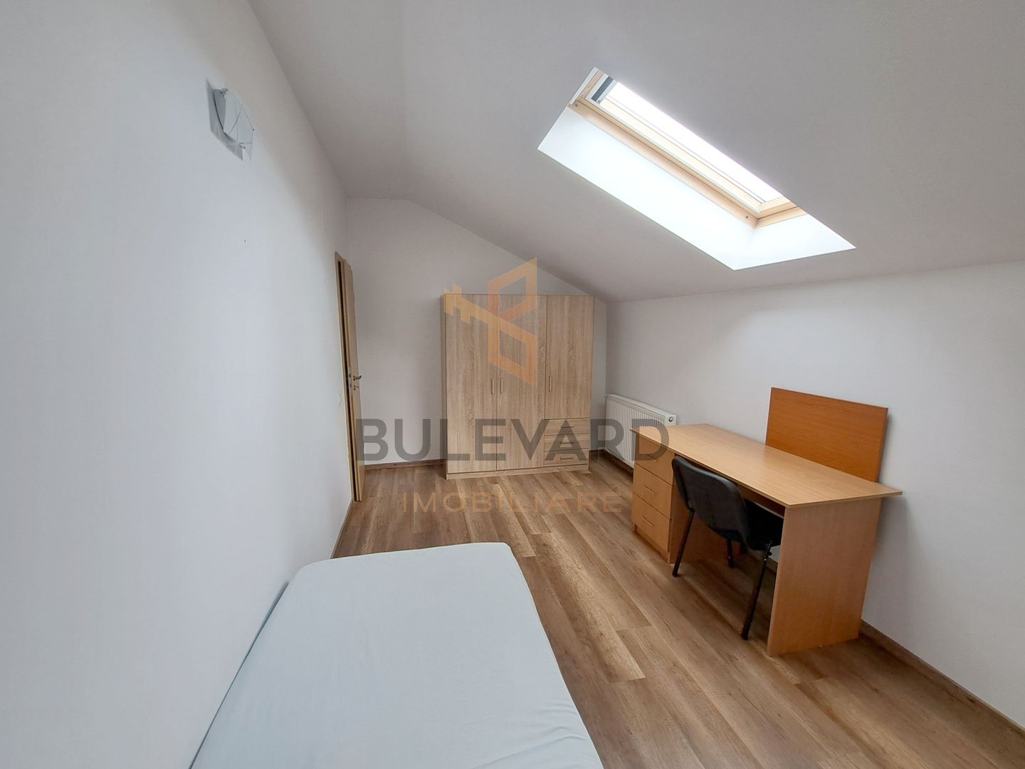 Apartament 4 camere 128 mp utili, centru Floresti - Poză 27