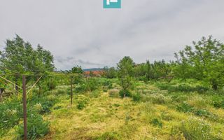 Casă complet modernizată, P+1 în Buteni, Arad - Poză 35