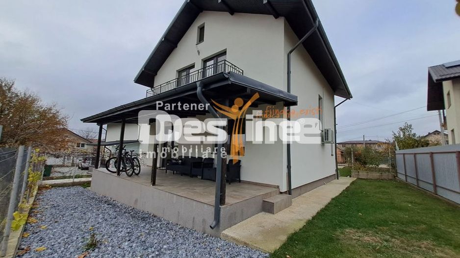 Miroslava CENTRU , Casa individuala, P+1+POD - Poză 2