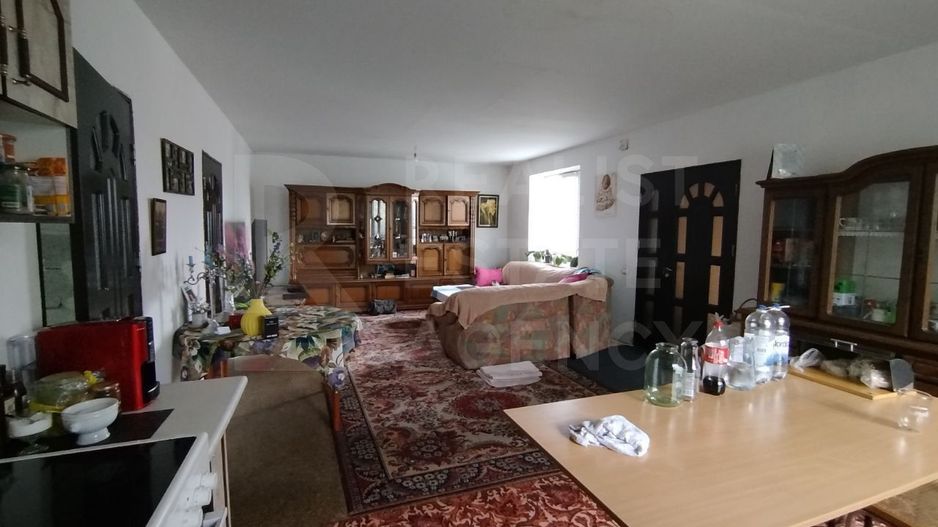 casa cu 2 nivele - Poză 40