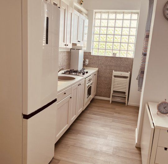 Apartament Metrou Grivita - Poză 4