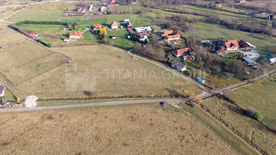 Teren intravilan parcelabil, priveliște spre munți, Sohodol, Bran - Poză 22