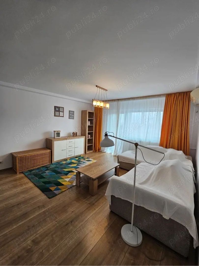 Apartament 3 camere renovat + mobilat - Poză 1
