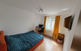 Apartament 4 camere decomandat, etaj 2, zona Steaua. - Poză 5