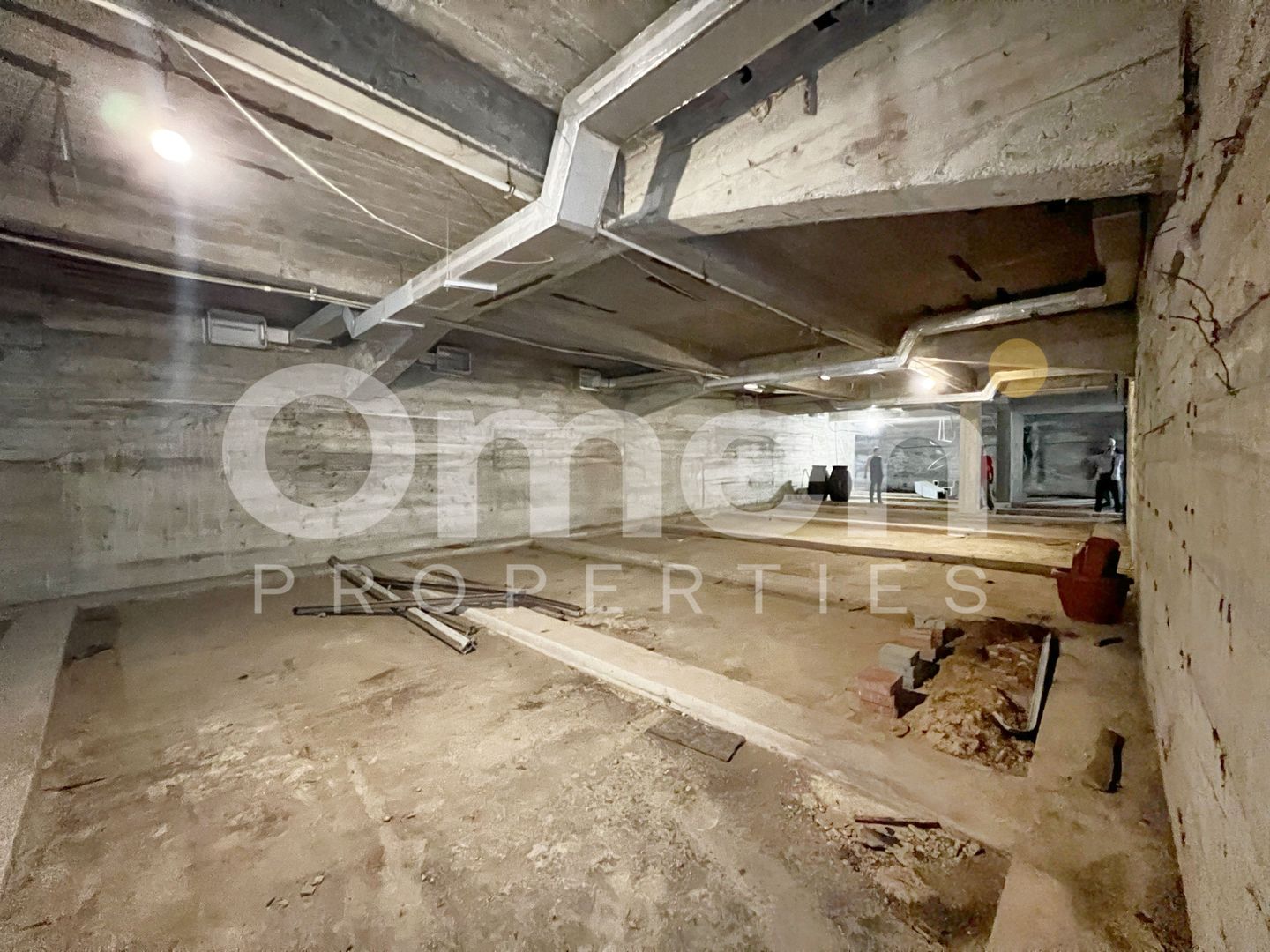 Spațiu Industrial de Depozitare – Demisol, 329 mp. - Poză 1