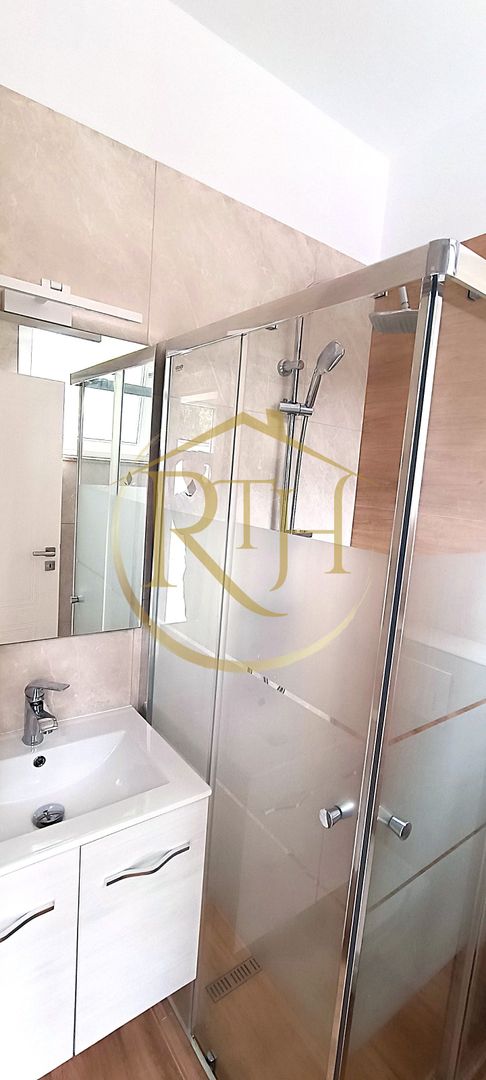 Apartament spațios de închiriat ideal pentru locuință sau activități comerciale - Poză 11