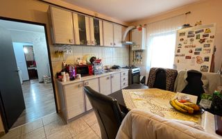 Locuinta luminoasa la mansarda-constructie 2013 - Poză 15