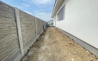 Duplex pe parter de vanzare in Bucovat - Poză 22