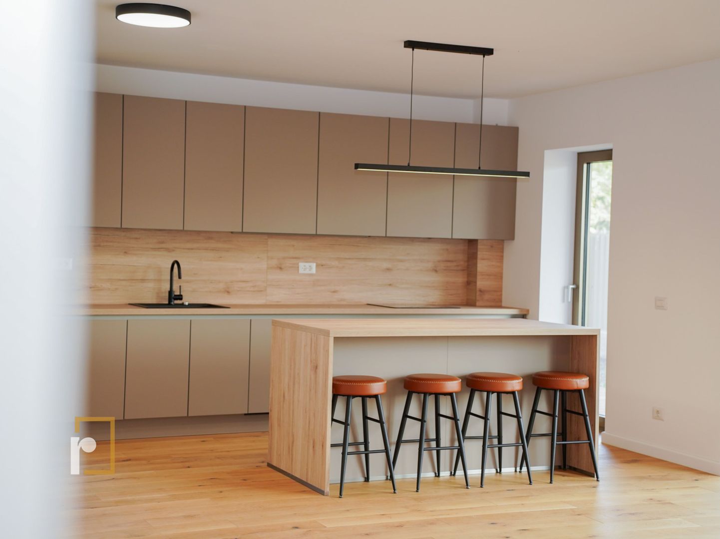 APARTAMENT 2 CAMERE | GREEN LAKE | LOC DE PARCARE | GRADINA 168MP - Poză 6