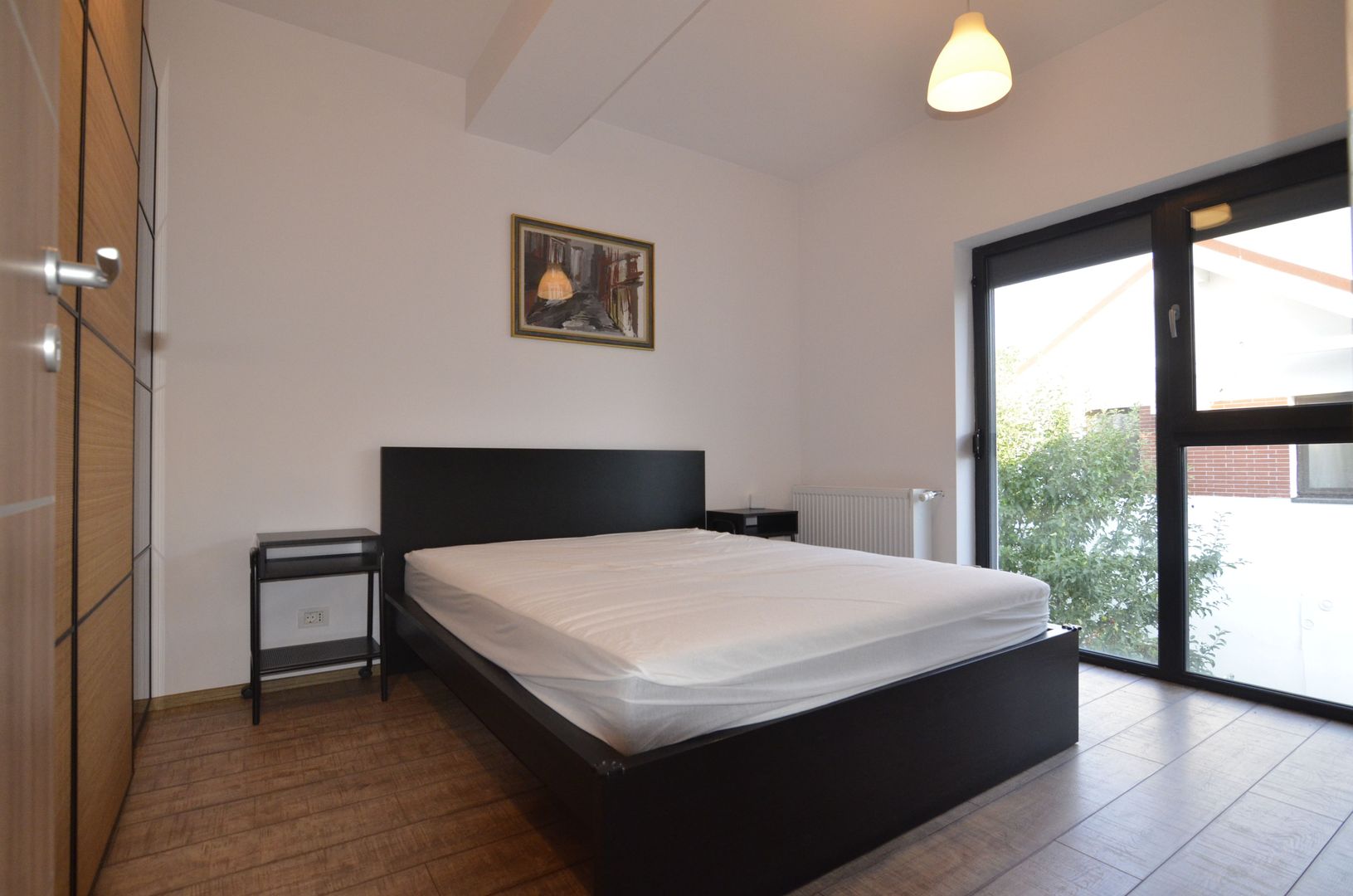 Inchiriem vila spatioasa singur in curte zona Tunari - Poză 14