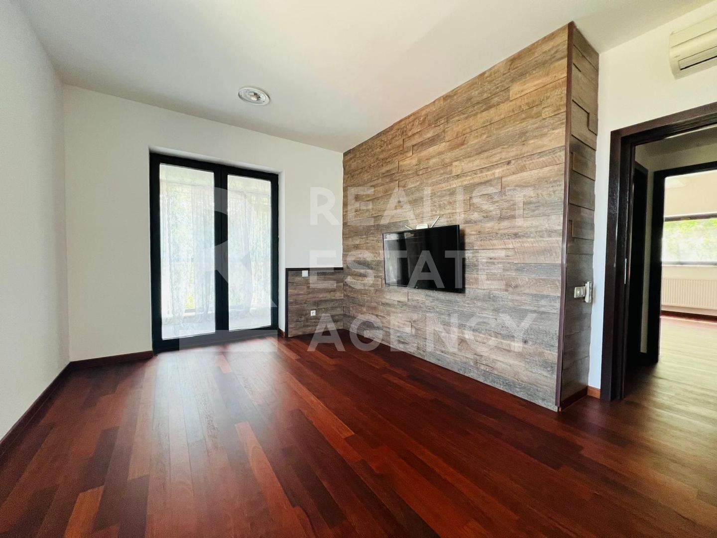 Vânzare, vilă, 6 camere, loc. Corbeanca, București - Poză 16