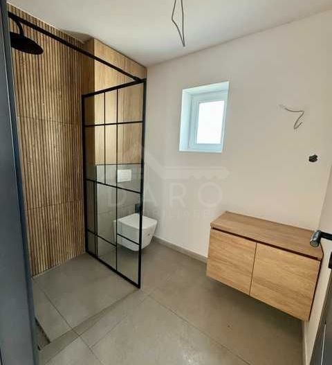 Casă nouă P+1E, 117 mp utili, 442 mp teren, NZEB, pompă de căldură + fotovoltaice 6 kWp, STR. IOAN VESCAN - Poză 5
